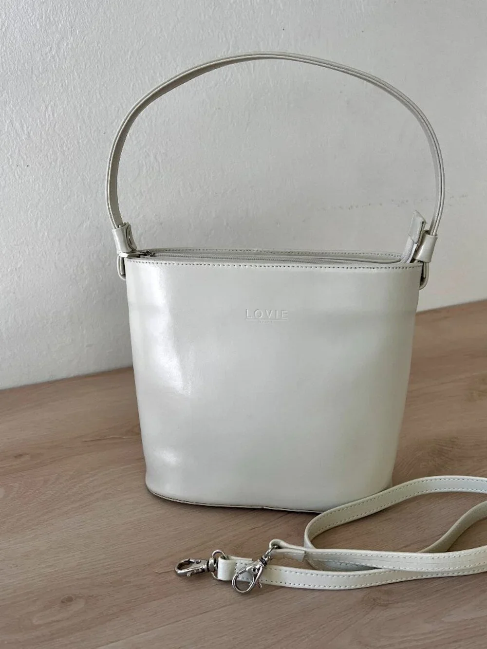 LOVIE Paris Faux Leather Cream Lady Like Top Handle Structured Bucket Crossbody